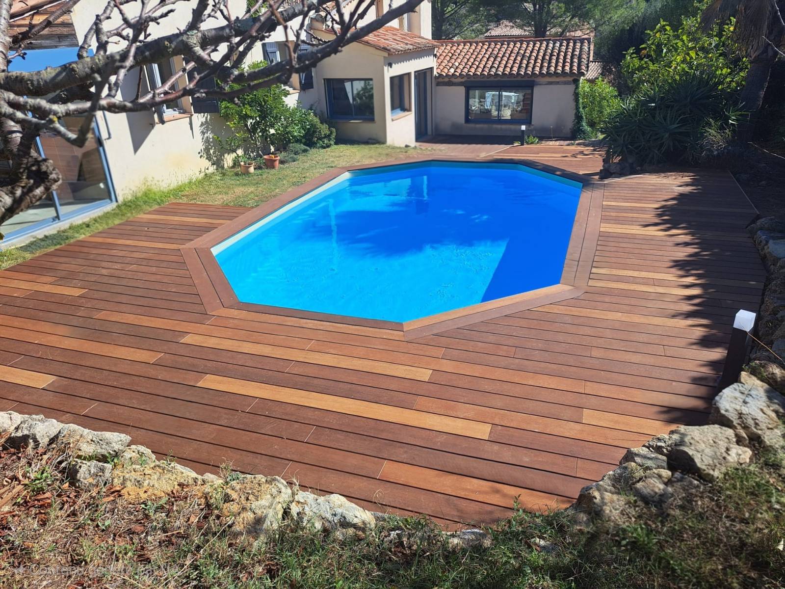 Terrasse deck piscine bambou NDurance Moso